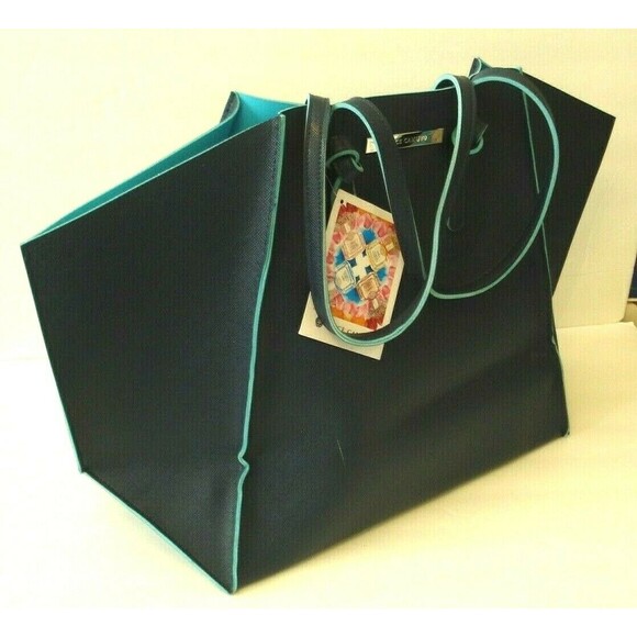 Vince Camuto Tote Oversized Overnight Weekender Beach Bag Purse NWT - Picture 3 of 7